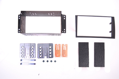 RTA 002.418-0 Double DIN cadre de montage avec ABS noir châssis en tôle